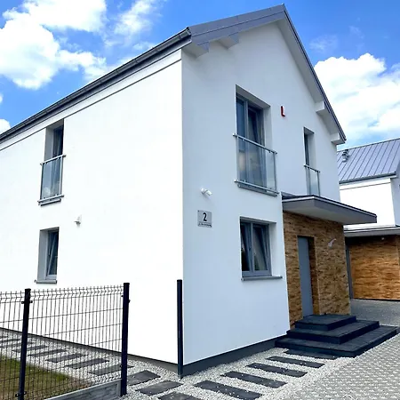 Wakacyjne Welle 度假居 *